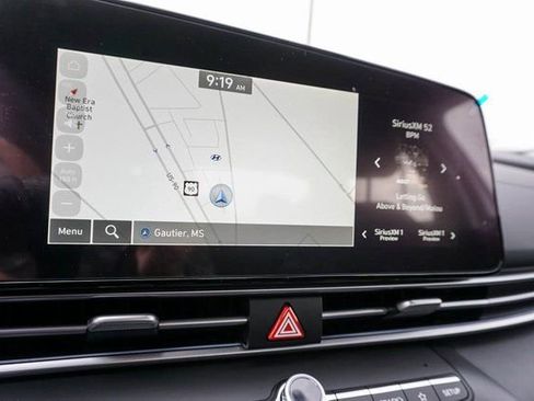 New 2026 Hyundai Elantra Limited FWD image 20