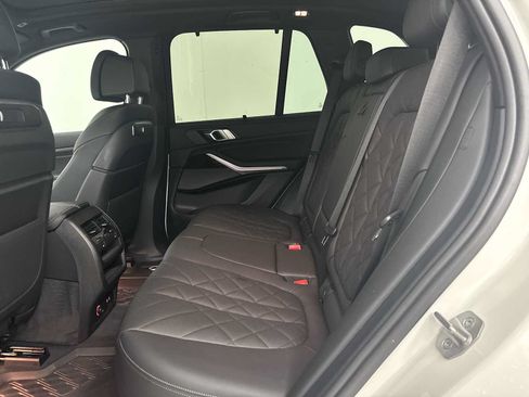Used 2024 BMW X5 xDrive40i w/ Premium Package AWD/4WD image 24