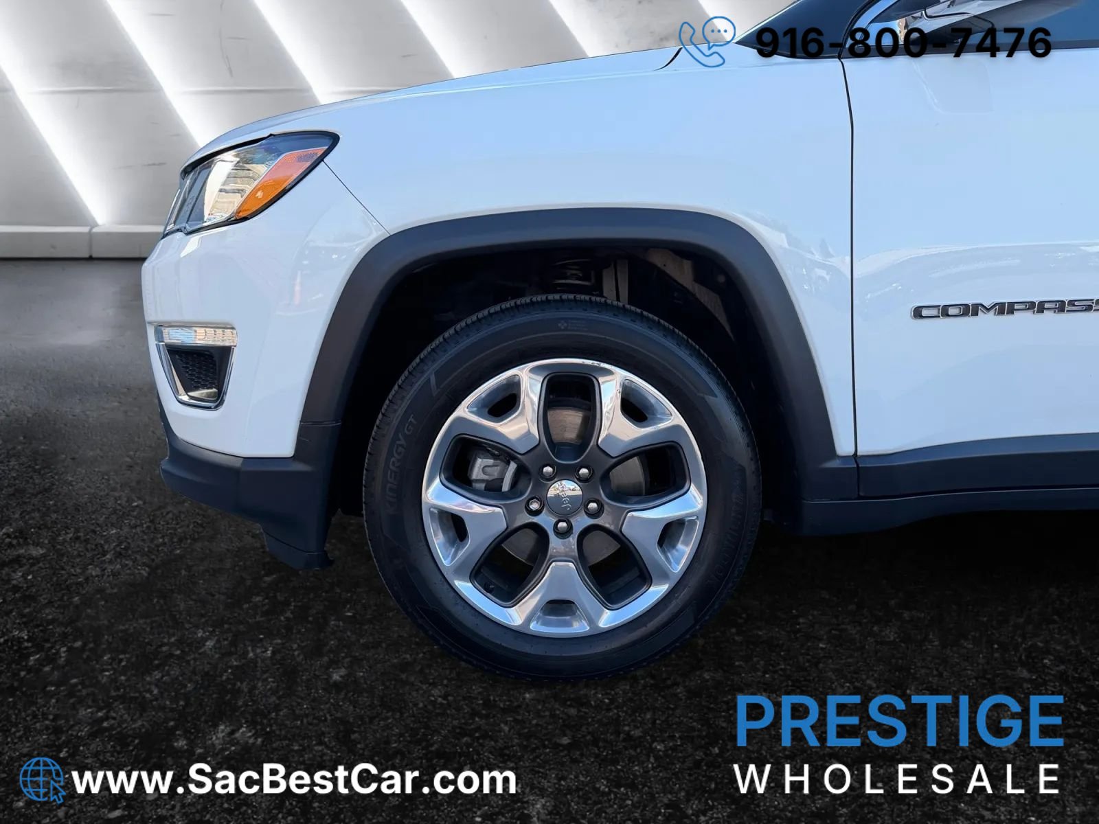 Used 2018 Jeep Compass Limited w/ Navigation Group FWD image 23