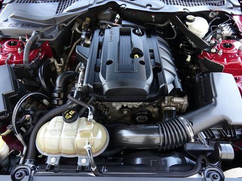 Used 2017 Ford Mustang Premium image 34