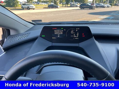 Used 2026 Toyota Prius LE FWD image 30