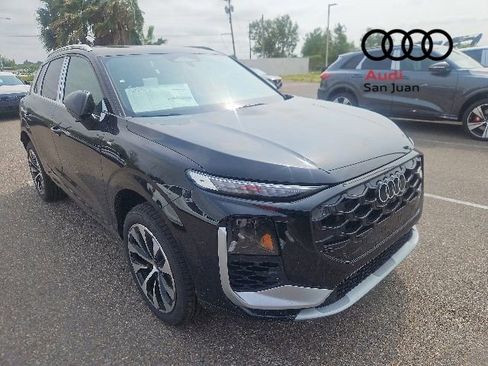 New 2026 Audi Q3 quattro 2.0T AWD/4WD image 1