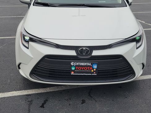 New 2026 Toyota Corolla LE FWD image 6