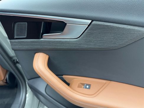 Used 2025 Audi A5 2.0T Premium Plus image 44