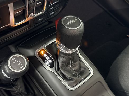 New 2026 Jeep Gladiator Sport image 26