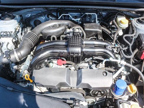 Used 2017 Subaru Crosstrek 2.0i Premium image 38