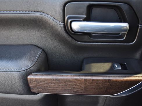 Used 2021 GMC Sierra 2500 Denali w/ Denali Ultimate Package image 13