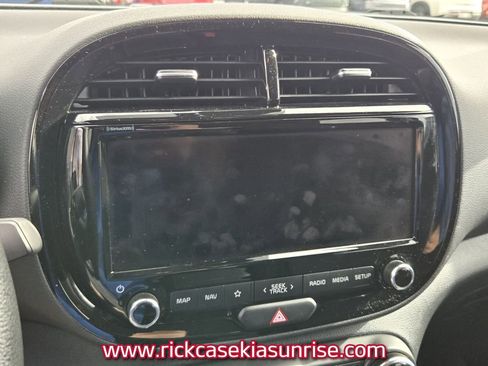 Used 2022 Kia Soul S image 10