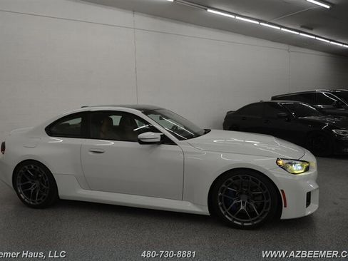 Used 2023 BMW M2 w/ Lighting Package image 7