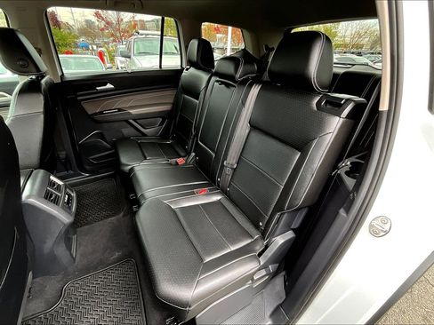 Used 2023 Volkswagen Atlas SEL image 25