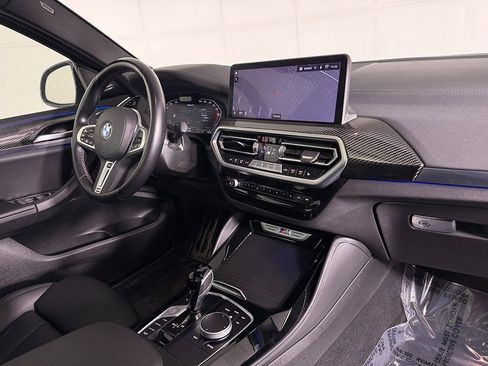 Used 2024 BMW X4 M40i w/ Premium Enhanced Package image 31