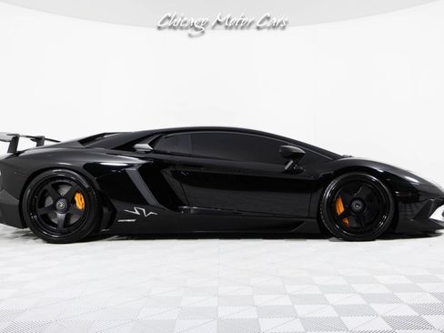 Used 2017 Lamborghini Aventador LP 750-4 Superveloce image 10