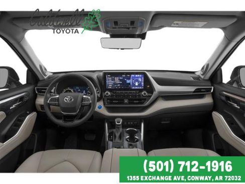 Certified 2021 Toyota Highlander Platinum image 40