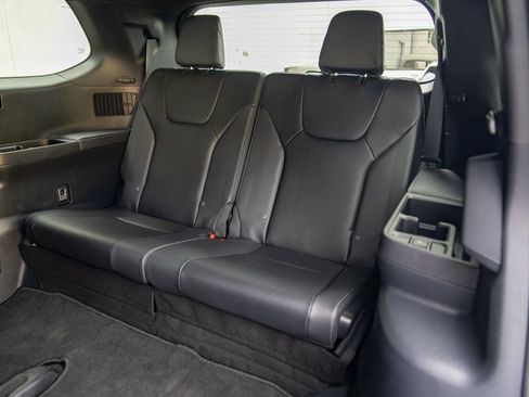 New 2026 Lexus TX 500h AWD image 15