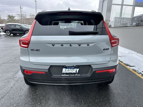 New 2026 Volvo XC40 B5 Ultra w/ Climate Package image 7