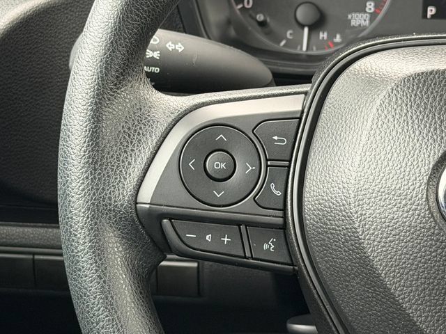 Certified 2025 Toyota Corolla LE FWD image 27