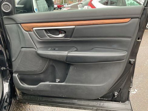 Used 2022 Honda CR-V Touring image 13