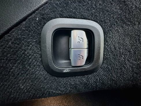Used 2023 Mercedes-Benz EQS 450+ 4MATIC SUV image 35