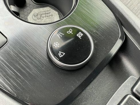 Certified 2023 Nissan Rogue SV AWD/4WD image 23