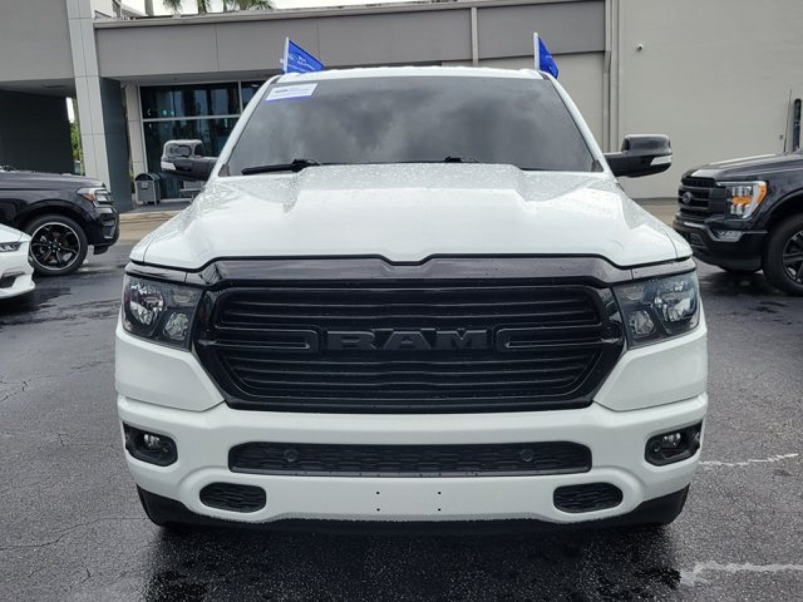 Used 2021 RAM 1500 Big Horn AWD/4WD image 2