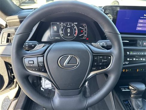 Certified 2023 Lexus ES 250 w/ Premium Package image 30