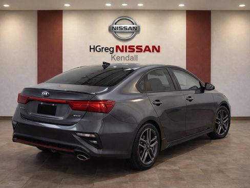 Used 2021 Kia Forte GT-Line FWD image 2