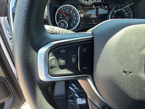 New 2026 RAM 1500 Express AWD/4WD image 22