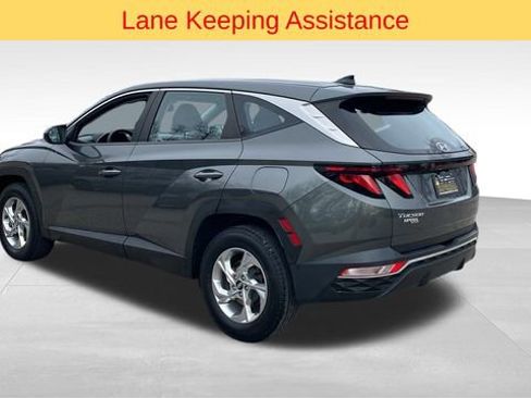 Used 2022 Hyundai Tucson SE image 6