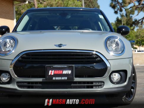Used 2017 MINI Cooper Clubman FWD image 16