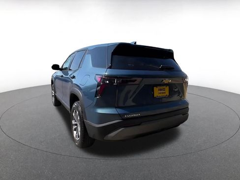 Used 2025 Chevrolet Equinox LT image 11