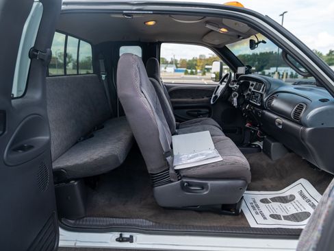 Used 1999 Dodge Ram 3500 Truck 4x4 Quad Cab image 38