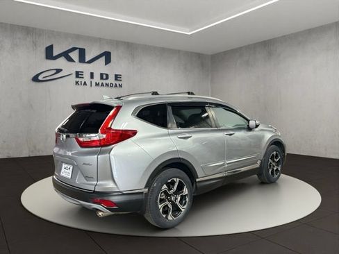 Used 2017 Honda CR-V Touring image 9