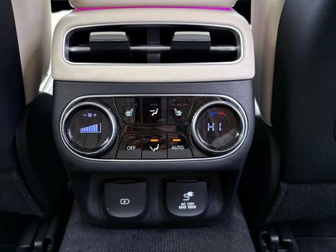 Used 2022 Genesis GV70 3.5T Sport w/ Sport Prestige Package image 27