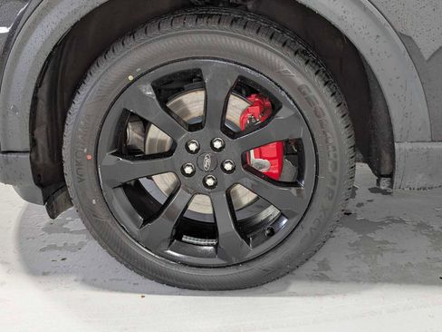 Used 2022 Ford Explorer ST w/ ST Street Pack AWD/4WD image 3