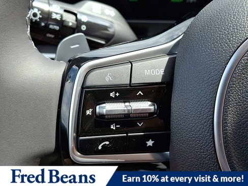 New 2026 Kia Carnival SX w/ SX Dark Edition Package FWD image 20