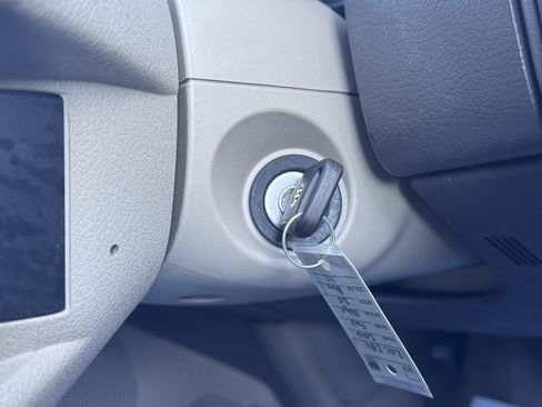 Used 2010 Ford Edge SE image 24