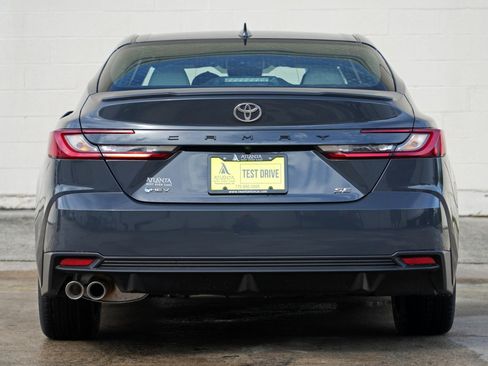 Used 2026 Toyota Camry SE FWD image 10