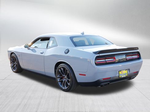 Used 2021 Dodge Challenger R/T Scat Pack image 4
