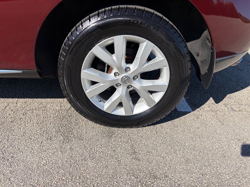 Used 2012 Nissan Murano SL w/ Navigation Pkg AWD/4WD image 26