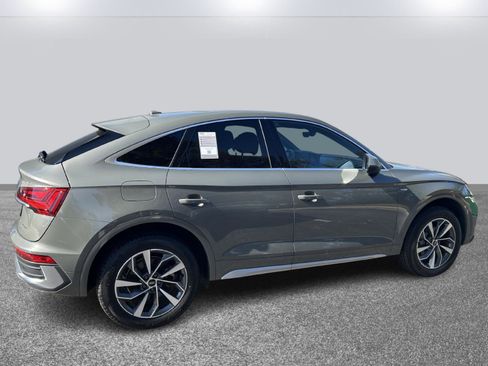 Certified 2023 Audi Q5 2.0T Premium Plus w/ Premium Plus Package image 4