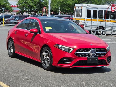 Used 2019 Mercedes-Benz A 220 4MATIC image 3