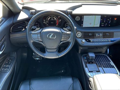 Used 2019 Lexus LS 500 image 5