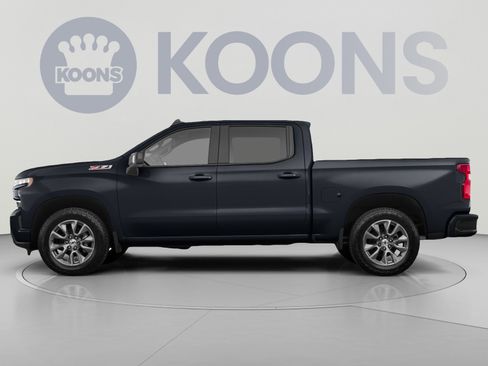 Used 2021 Chevrolet Silverado 1500 RST w/ Z71 Off-Road Package AWD/4WD image 2