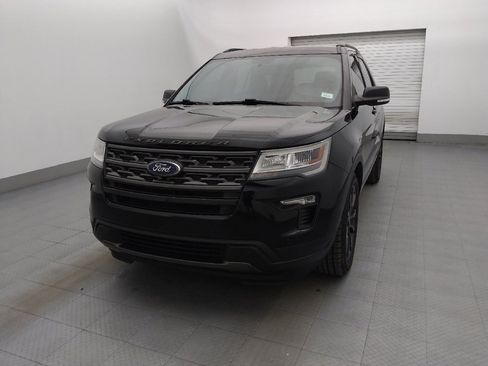 Used 2018 Ford Explorer XLT w/ Equipment Group 202A image 15