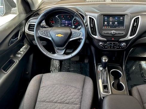 Used 2019 Chevrolet Equinox LT AWD/4WD image 11