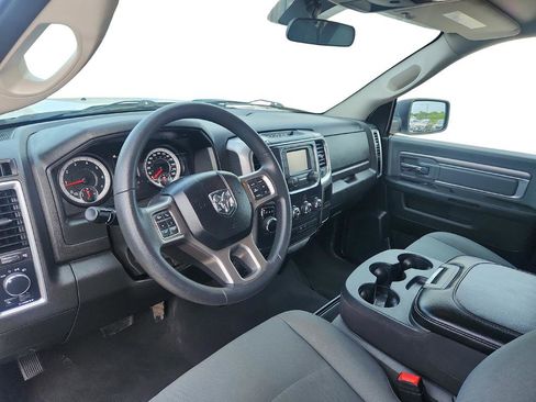 Used 2022 RAM 1500 Classic SLT image 16