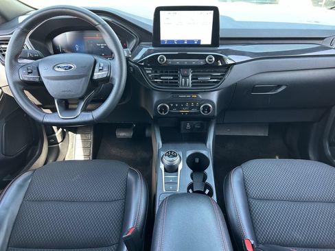 Used 2025 Ford Escape ST-Line FWD image 15