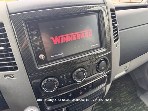 Used 2017 Mercedes-Benz Sprinter 3500 image 82