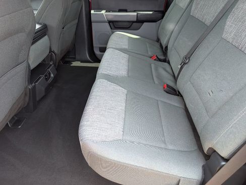 Used 2023 Ford F250 XLT w/ FX4 Off-Road Package AWD/4WD image 9
