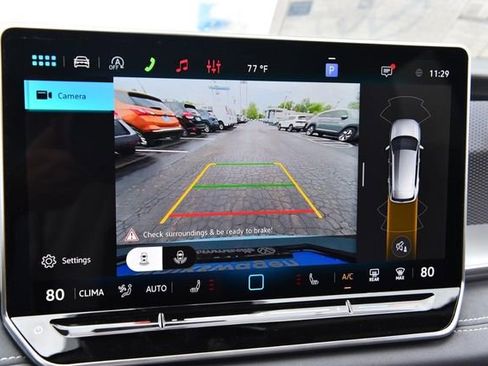 New 2026 Volkswagen Tiguan SE AWD/4WD image 13